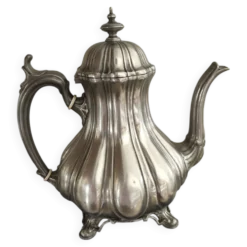 Théière ancienne