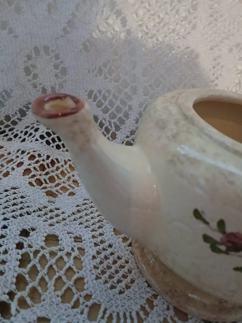 Théière ancienne signée