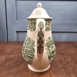 Théière anglaise vintage Royal Tudor Ware Coaching Taverns
