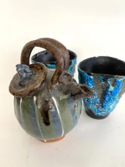 Théière en céramique artisanale, années 1980