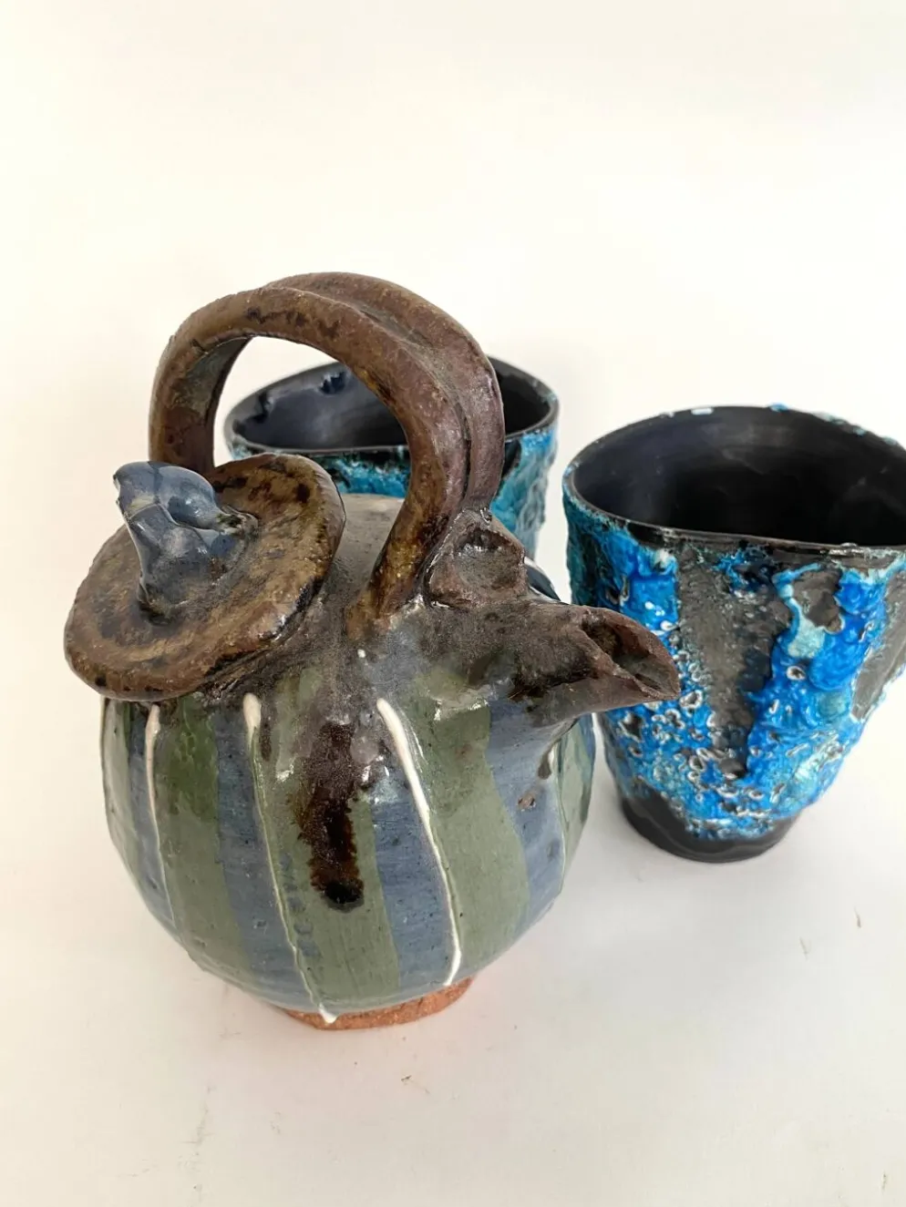 Théière en céramique artisanale, années 1980