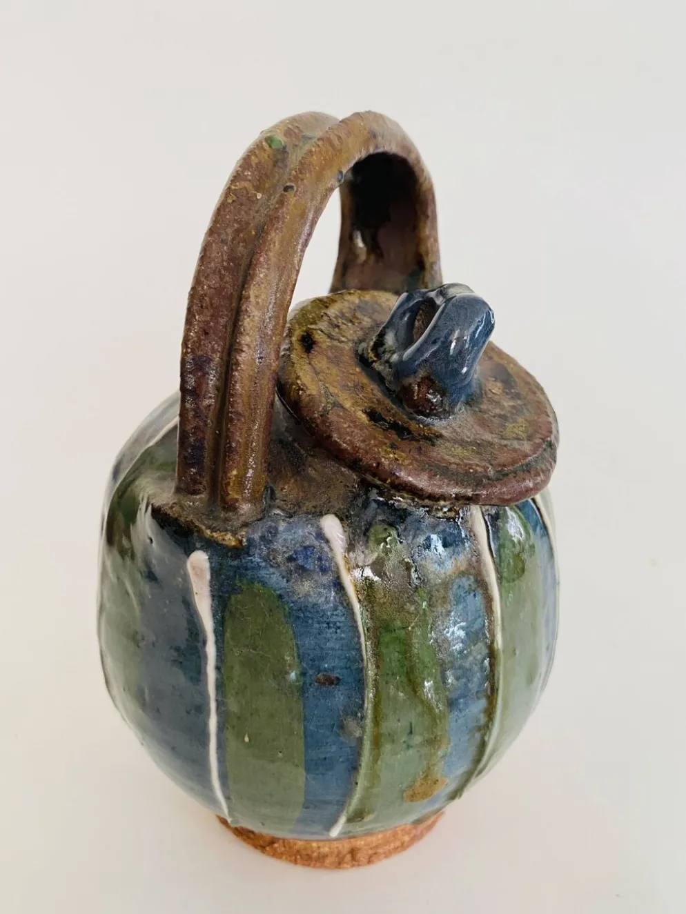 Théière en céramique artisanale, années 1980