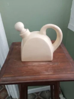 Théière en céramique craquelée