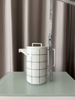 Théière en céramique scandinave Vinga de Suède
