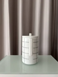 Théière en céramique scandinave Vinga de Suède