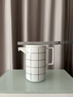 Théière en céramique scandinave Vinga de Suède