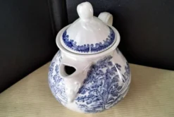 Théière en faience de Lunéville Modèle