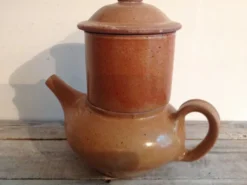 Théière en grés