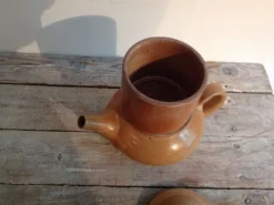 Théière en grés
