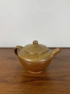 Théière en grès original , année 1960