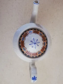 Théière en porcelaine
