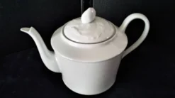 Théière en porcelaine de Limoges blanche 1 L