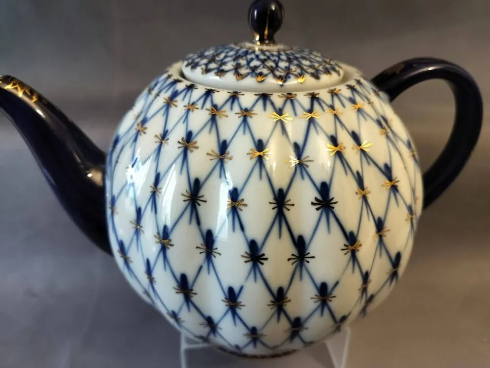 Théière en porcelaine Lomonosov, 1970-1986