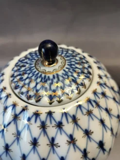 Théière en porcelaine Lomonosov, 1970-1986