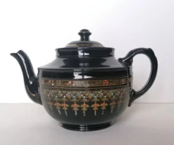 Théière Faïence émaillée Victoria numérotée