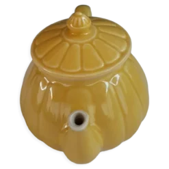 Théière jaune