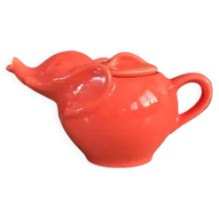 Théière éléphant grand modèle couleur corail