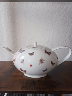 Théière porcelaine marque lsa international