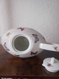 Théière porcelaine marque lsa international