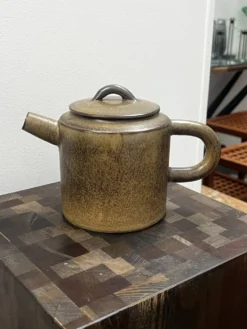 Théière post-modern céramique 1960