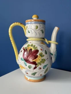 Théière vintage en céramique italienne peinte à la main
