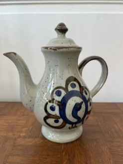 Théière vintage en grès