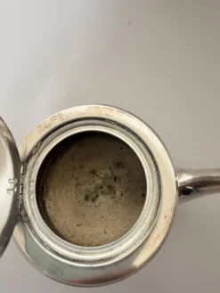 Théière vintage en métal argenté Maison Arthaud 240540
