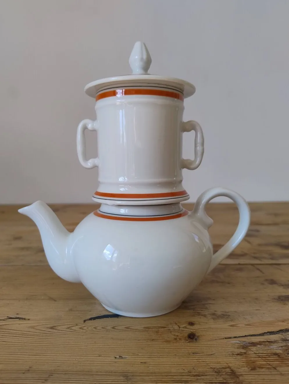 Tisanière cafetière vintage en porcelaine à feu de la Porcelaine d'Auteuil
