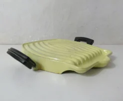 Tostador Le Creuset design Raymond Loewy