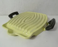 Tostador Le Creuset design Raymond Loewy