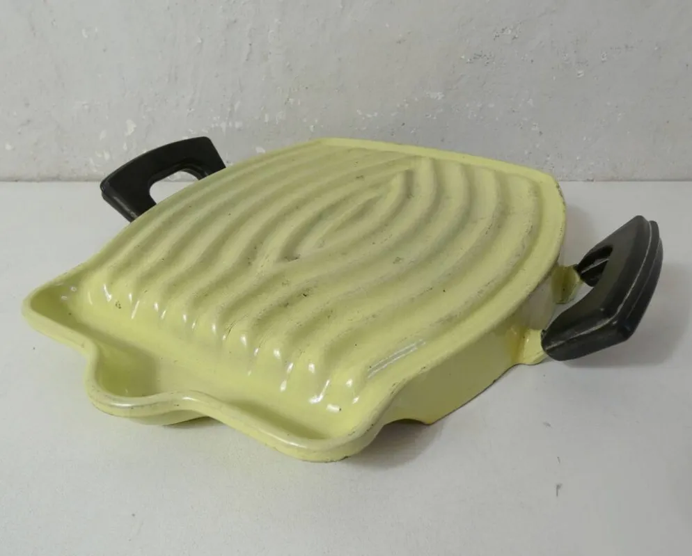 Tostador Le Creuset design Raymond Loewy