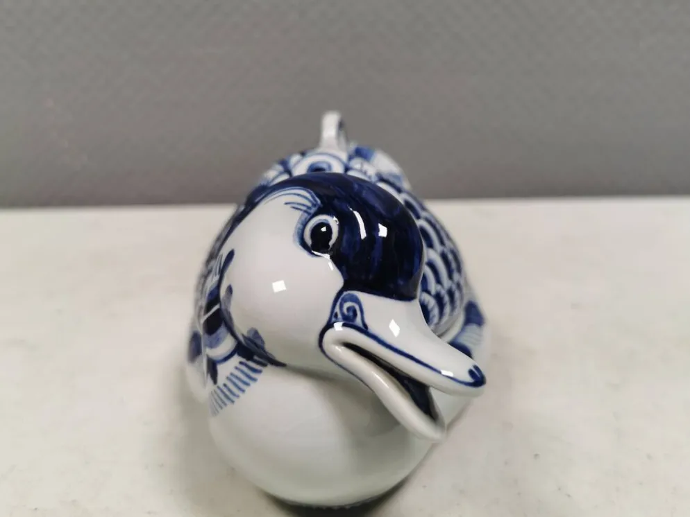 Tranquebar bonbonnière Duck, modèle 3043/1058, par Aluminia Danemark 1959