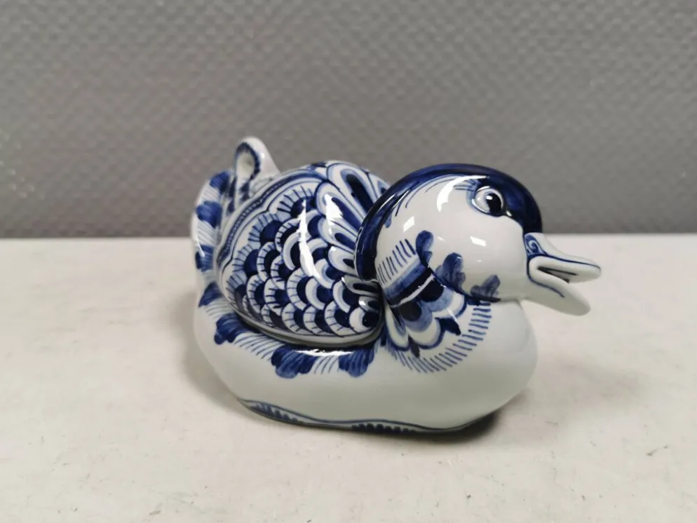 Tranquebar bonbonnière Duck, modèle 3043/1058, par Aluminia Danemark 1959