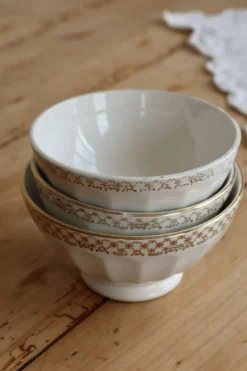 Trio de bols vintage à café au lait porcelaine blanche – Frise et liseré do