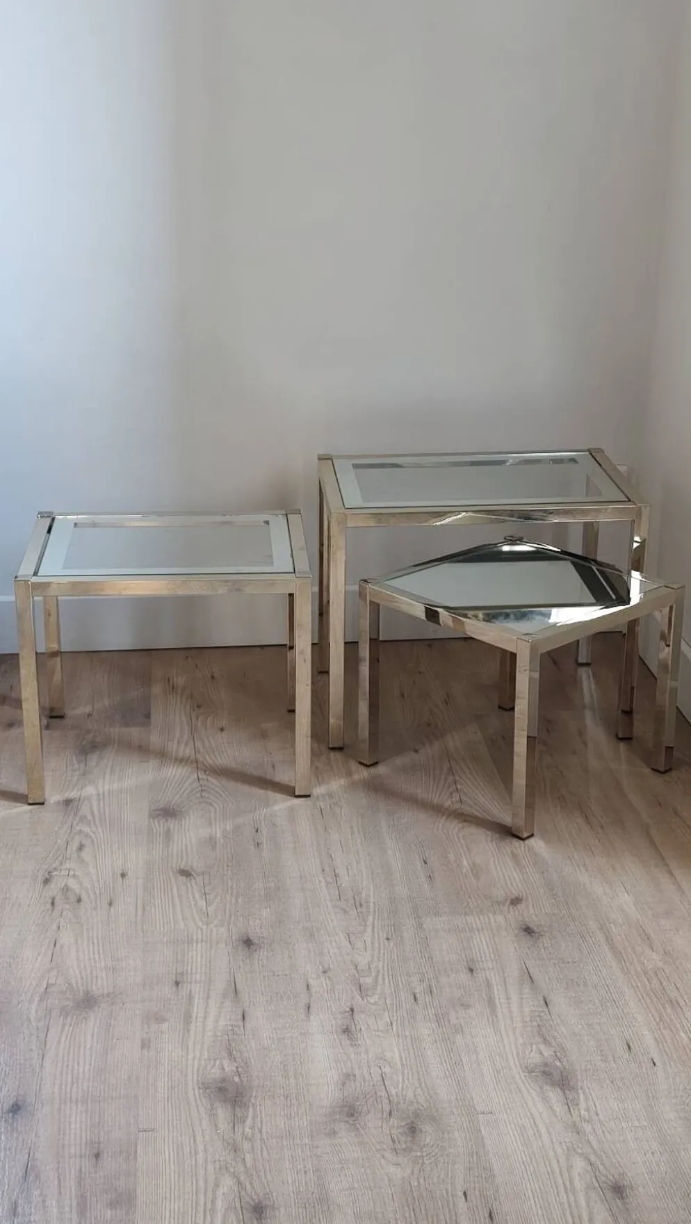 Trio de tables gigognes laiton entièrement restaurées