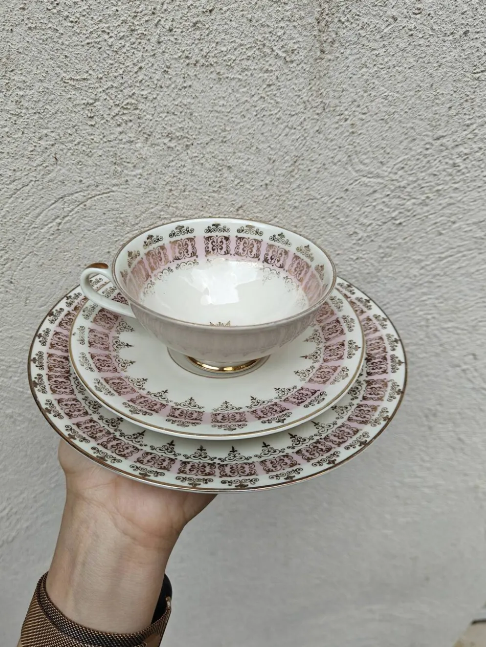 Trio à thé/café vintage Schlottenhof Bavaria, Décor baroque rosé&or 1950s
