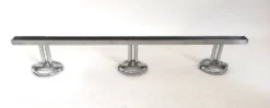 Triple patères Art Déco de Jean Royère Largeur 45 cm