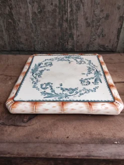 Trivet antique en porcelaine Français