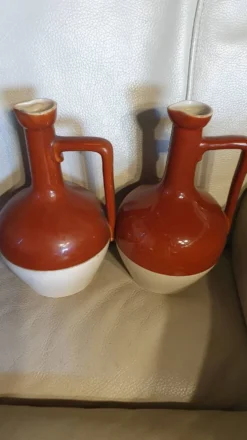 Trois carafes en grès vernissé Bardinet distillateur Bordeaux