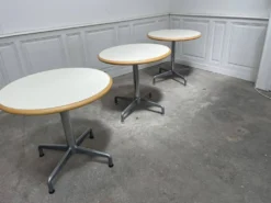 Trois tables bistrot Pierretti pour Castelli 1970