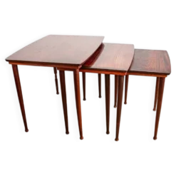Trois tables Gigognes Danoise en Palissandre par Mobelintersia 1960.
