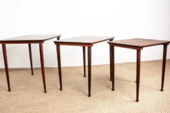 Trois tables Gigognes Danoise en Palissandre par Mobelintersia 1960.