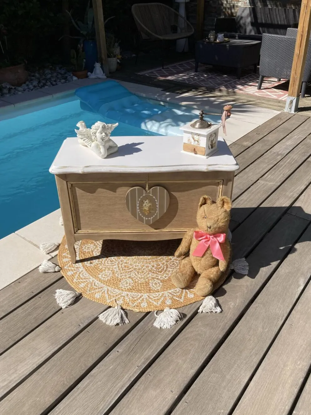 Très joli coffre à jouets vintage coeur style L. Ashley amovible