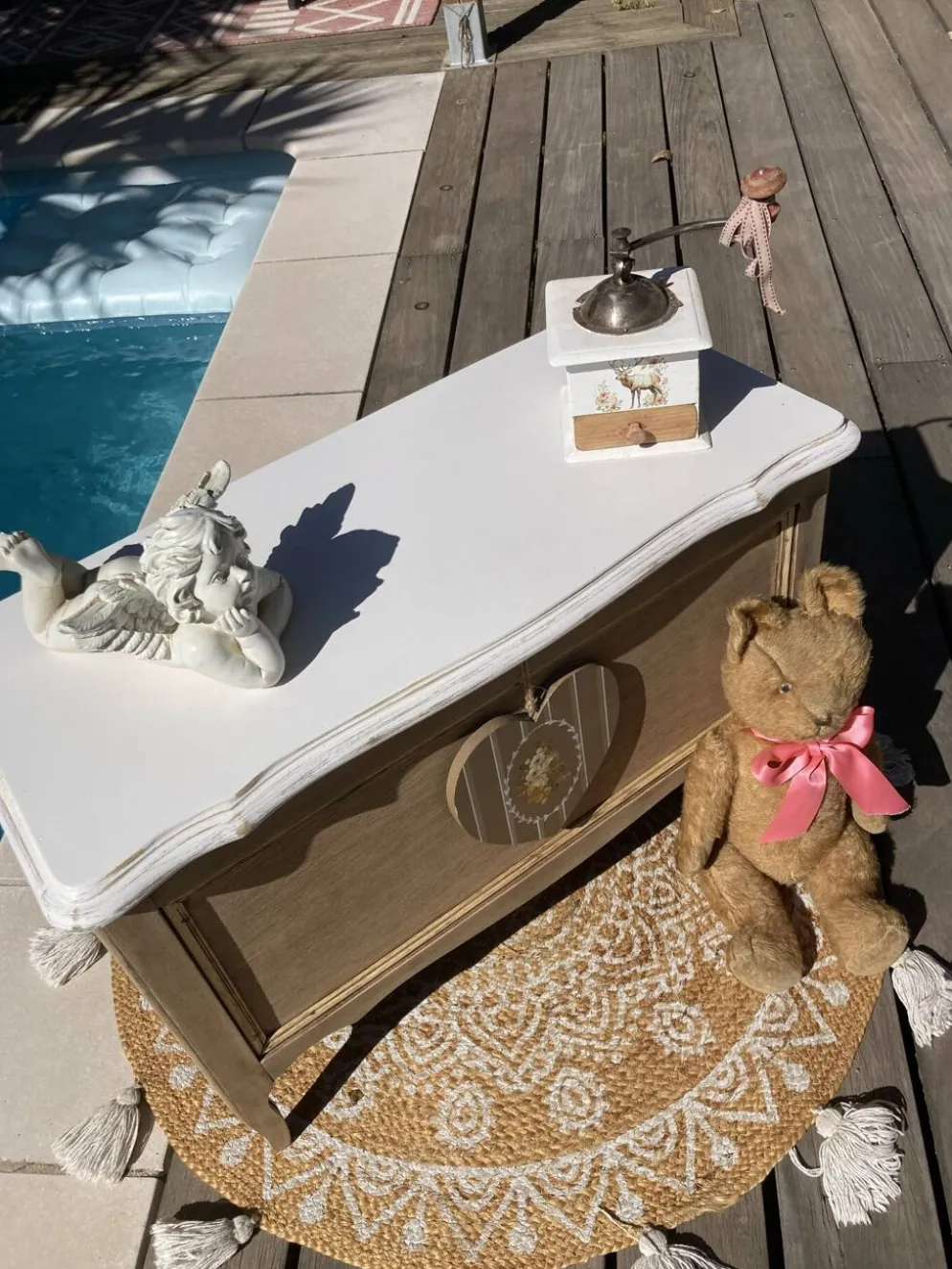 Très joli coffre à jouets vintage coeur style L. Ashley amovible