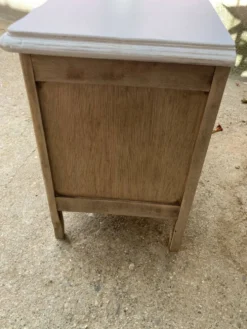 Très joli coffre à jouets vintage coeur style L. Ashley amovible