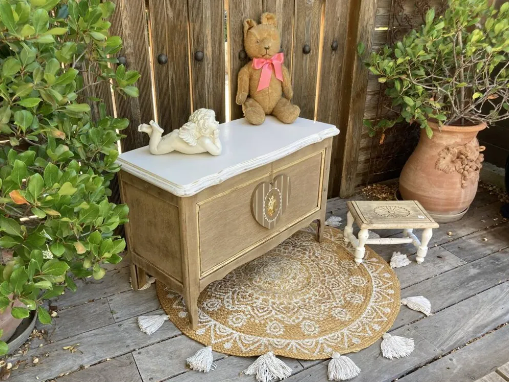 Très joli coffre à jouets vintage coeur style L. Ashley amovible