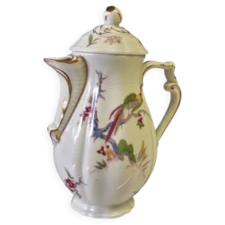 Très jolie cafetière en porcelaine de Limoges de chez Bernardaud modèle