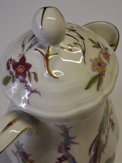 Très jolie cafetière en porcelaine de Limoges de chez Bernardaud modèle