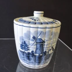 Très joli sucrier ou pot à moutarde de chez Delft Holland en faience en trè