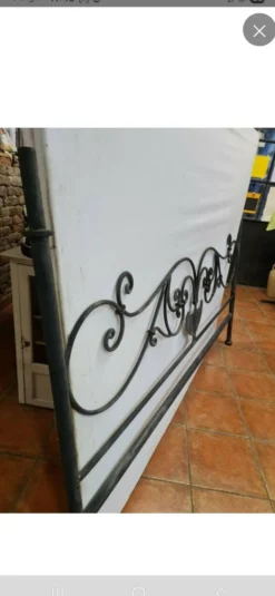 Tête de lit en fer forgé